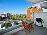 https://images.listonce.com.au/custom/160x/listings/5086-victoria-street-st-kilda-vic-3182/469/01087469_img_03.jpg?n8KsKg4kggQ