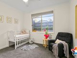 https://images.listonce.com.au/custom/160x/listings/50a-cardigan-road-mooroolbark-vic-3138/351/01526351_img_09.jpg?M85-nsgc4Ek