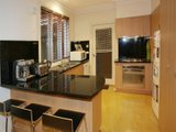 https://images.listonce.com.au/custom/160x/listings/50a-milton-street-elwood-vic-3184/804/01794804_img_04.jpg?GnkYaP23chc