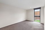 https://images.listonce.com.au/custom/160x/listings/51-3-rex-avenue-alphington-vic-3078/780/01738780_img_06.jpg?2g_ThHY56uk