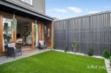 https://images.listonce.com.au/custom/160x/listings/51-5-heversham-grove-greenvale-vic-3059/453/01915453_img_12.jpg?z995F7-VDnc