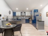 https://images.listonce.com.au/custom/160x/listings/51-53-russell-street-mount-evelyn-vic-3796/900/01524900_img_04.jpg?nE01GUUe-TE