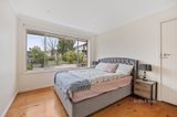 https://images.listonce.com.au/custom/160x/listings/51-adrienne-crescent-mount-waverley-vic-3149/326/01578326_img_05.jpg?-I0xlrF27Us