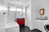 https://images.listonce.com.au/custom/160x/listings/51-adrienne-crescent-mount-waverley-vic-3149/326/01578326_img_06.jpg?MhlCydVDWas