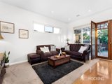 https://images.listonce.com.au/custom/160x/listings/51-agg-street-newport-vic-3015/336/01203336_img_04.jpg?LL4kcWkqEiI