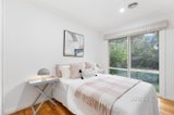 https://images.listonce.com.au/custom/160x/listings/51-alandale-road-blackburn-vic-3130/944/01572944_img_09.jpg?AquEMNRf2y0