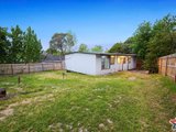 https://images.listonce.com.au/custom/160x/listings/51-allendale-road-croydon-vic-3136/573/01525573_img_15.jpg?NOrYpyS7D9k