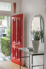 https://images.listonce.com.au/custom/160x/listings/51-andrew-street-prahran-vic-3181/795/01753795_img_09.jpg?VsKC95yG-bs