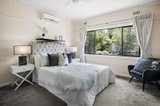 https://images.listonce.com.au/custom/160x/listings/51-arlington-street-ringwood-vic-3134/930/01622930_img_09.jpg?UkIqa1fGjb8