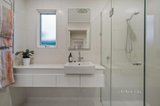 https://images.listonce.com.au/custom/160x/listings/51-brynor-crescent-glen-waverley-vic-3150/492/01717492_img_08.jpg?tW0dIyJbibg