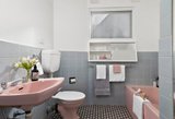 https://images.listonce.com.au/custom/160x/listings/51-conway-crescent-balwyn-vic-3103/129/01819129_img_06.jpg?XdL-4fEsymE
