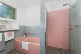 https://images.listonce.com.au/custom/160x/listings/51-conway-crescent-balwyn-vic-3103/129/01819129_img_07.jpg?ICUclY5SdtI