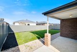 https://images.listonce.com.au/custom/160x/listings/51-cormorant-grange-winter-valley-vic-3358/668/01930668_img_09.jpg?JkVrOw11PBI