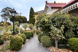 https://images.listonce.com.au/custom/160x/listings/51-daly-street-brunswick-west-vic-3055/002/01360002_img_12.jpg?upLCTa8gTAo