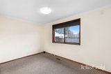 https://images.listonce.com.au/custom/160x/listings/51-elonera-avenue-greensborough-vic-3088/796/01909796_img_08.jpg?IExnClehMeU