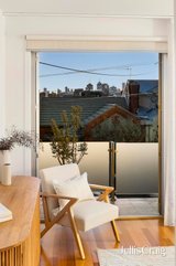 https://images.listonce.com.au/custom/160x/listings/51-fraser-street-richmond-vic-3121/310/01769310_img_09.jpg?91ZXxo6dBvw