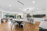 https://images.listonce.com.au/custom/160x/listings/51-grantley-drive-glen-waverley-vic-3150/511/01851511_img_06.jpg?nSDft7qwQHI