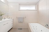 https://images.listonce.com.au/custom/160x/listings/51-hunt-street-donvale-vic-3111/973/01739973_img_07.jpg?M3HRgXBUi8E
