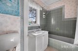 https://images.listonce.com.au/custom/160x/listings/51-husband-road-forest-hill-vic-3131/413/01973413_img_09.jpg?hk2vam1W8LE