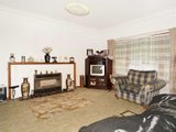 https://images.listonce.com.au/custom/160x/listings/51-itkeston-street-herne-hill-vic-3218/583/01699583_img_02.jpg?_5m4knRfDHE