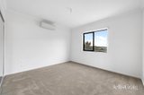 https://images.listonce.com.au/custom/160x/listings/51-janefield-drive-bundoora-vic-3083/864/01903864_img_06.jpg?HxI6alH31AI
