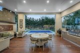 https://images.listonce.com.au/custom/160x/listings/51-jasper-road-bentleigh-vic-3204/974/01702974_img_11.jpg?BaAE-YMJsSo