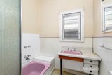 https://images.listonce.com.au/custom/160x/listings/51-john-street-williamstown-vic-3016/587/01974587_img_08.jpg?sSAyL1yEq0g