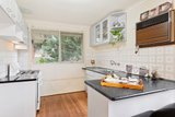 https://images.listonce.com.au/custom/160x/listings/51-kauri-grove-glen-waverley-vic-3150/092/01659092_img_04.jpg?Lq6mY6HVzeU