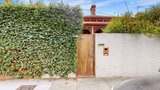 https://images.listonce.com.au/custom/160x/listings/51-lang-st-south-yarra-vic-3141/970/01764970_img_13.jpg?MdB3Y3BXv0Y