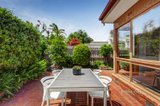 https://images.listonce.com.au/custom/160x/listings/51-lang-street-south-yarra-vic-3141/521/01127521_img_05.jpg?Y3TN0PoSGWo