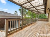 https://images.listonce.com.au/custom/160x/listings/51-longfellow-avenue-mooroolbark-vic-3138/961/01524961_img_10.jpg?1llASwNG2ts