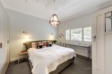 https://images.listonce.com.au/custom/160x/listings/51-matlock-street-canterbury-vic-3126/423/00452423_img_08.jpg?4hBNj_kP2lk