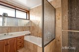 https://images.listonce.com.au/custom/160x/listings/51-queen-street-reservoir-vic-3073/591/01987591_img_08.jpg?NeZc7dht_kE