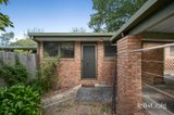 https://images.listonce.com.au/custom/160x/listings/51-starcross-avenue-croydon-vic-3136/792/01884792_img_09.jpg?gDuP12SO9W8