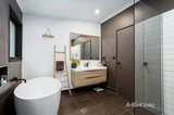 https://images.listonce.com.au/custom/160x/listings/51-valias-street-north-warrandyte-vic-3113/485/01736485_img_08.jpg?H0mtDV-B06o