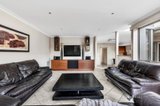 https://images.listonce.com.au/custom/160x/listings/51-warwick-road-pascoe-vale-vic-3044/831/01529831_img_09.jpg?Sxpw3Jmuduc