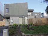 https://images.listonce.com.au/custom/160x/listings/51-winbirra-parade-ashwood-vic-3147/575/01831575_img_02.jpg?1sJODA6Xwe0