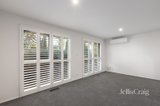 https://images.listonce.com.au/custom/160x/listings/51-wungan-street-macleod-vic-3085/190/01855190_img_05.jpg?9zunXX8ybm8