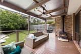 https://images.listonce.com.au/custom/160x/listings/51-zina-grove-mooroolbark-vic-3138/398/01610398_img_09.jpg?sjYHuCe0gaM