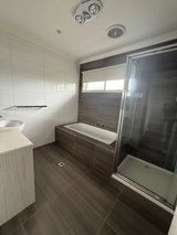 https://images.listonce.com.au/custom/160x/listings/510-braeside-avenue-ringwood-east-vic-3135/805/01810805_img_11.jpg?Jm2PXWKndpo
