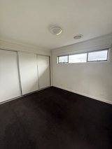 https://images.listonce.com.au/custom/160x/listings/510-braeside-avenue-ringwood-east-vic-3135/805/01810805_img_13.jpg?mWM2N1-2vow