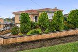 https://images.listonce.com.au/custom/160x/listings/510-sherrard-street-black-hill-vic-3350/308/01986308_img_11.jpg?zb4qzN7EZN4
