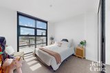 https://images.listonce.com.au/custom/160x/listings/5102a-duffy-street-essendon-north-vic-3041/229/01608229_img_12.jpg?xNwR9WRefA4