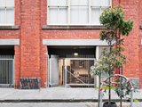 https://images.listonce.com.au/custom/160x/listings/5109-oxford-street-collingwood-vic-3066/605/00972605_img_08.jpg?d2sPVZ9lCUc