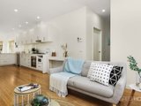 https://images.listonce.com.au/custom/160x/listings/511-15-basil-street-newport-vic-3015/177/01202177_img_04.jpg?y-gU6dSQCfI