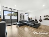 https://images.listonce.com.au/custom/160x/listings/511-blair-street-lilydale-vic-3140/977/01525977_img_06.jpg?cbGF0aRU8tU