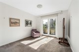 https://images.listonce.com.au/custom/160x/listings/511-davis-street-kew-vic-3101/207/01228207_img_05.jpg?K4Bt2yZq2sA