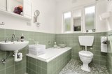 https://images.listonce.com.au/custom/160x/listings/511-harts-parade-hawthorn-east-vic-3123/277/01685277_img_04.jpg?idLbBrUgfqM