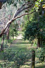 https://images.listonce.com.au/custom/160x/listings/5111-rattray-road-montmorency-vic-3094/790/01371790_img_12.jpg?0jsaVVTmWoc