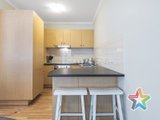 https://images.listonce.com.au/custom/160x/listings/5113-15-hewish-road-croydon-vic-3136/542/01525542_img_06.jpg?UAH-SrRaPPU